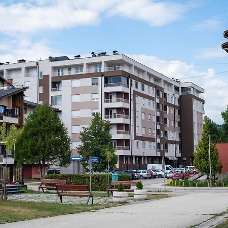 Studio Apartman Pale Lägenhet Exteriör bild